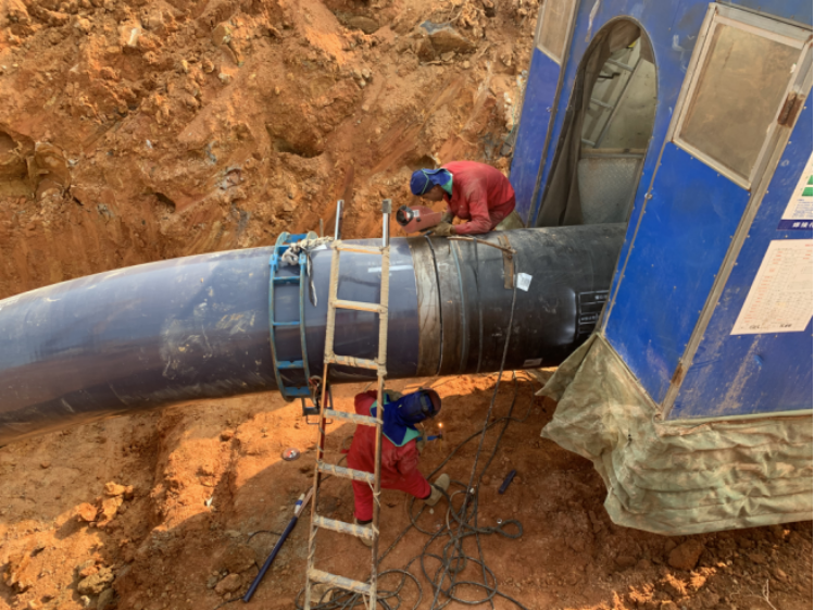 管道全自动焊机