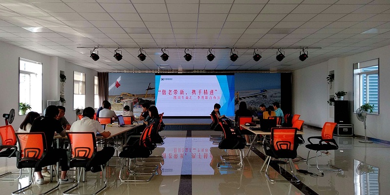 四川牛商汇二季度联合办公在管道自动焊接设备的厂家举办