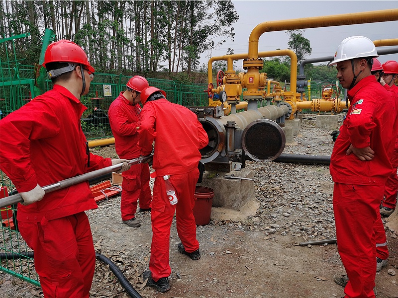 管道漏磁内检测