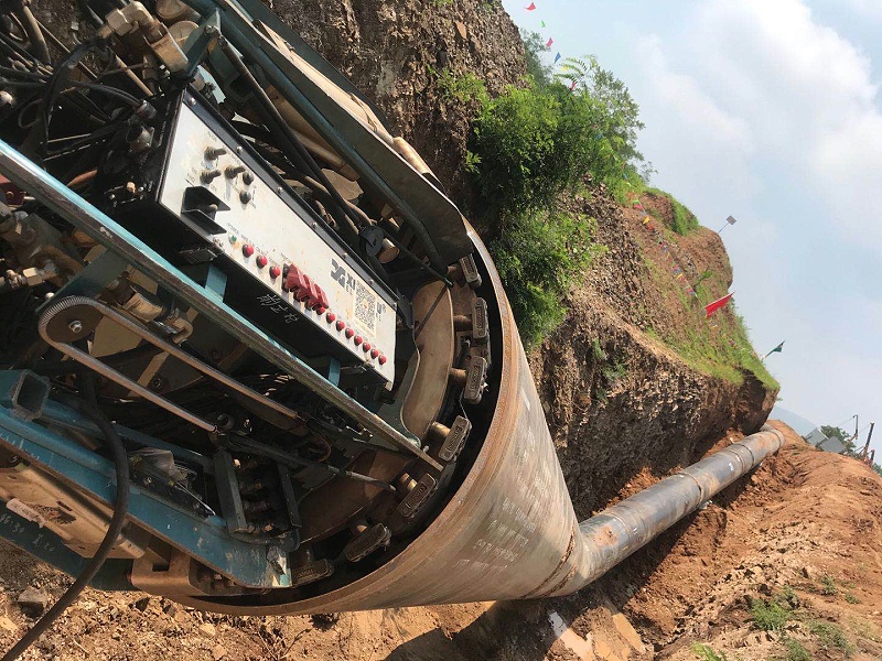 管道自动焊接机