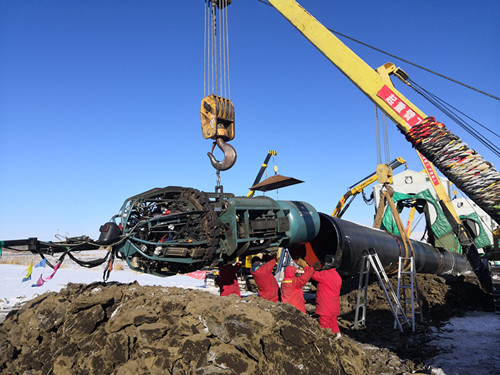 熊谷管道自动焊接设备中俄东线施工